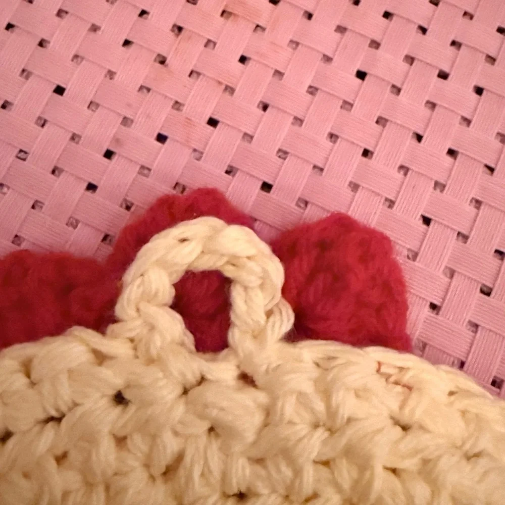 Handmade Crochet Chicken Potholder – Cute Farmhouse Kitchen Decor